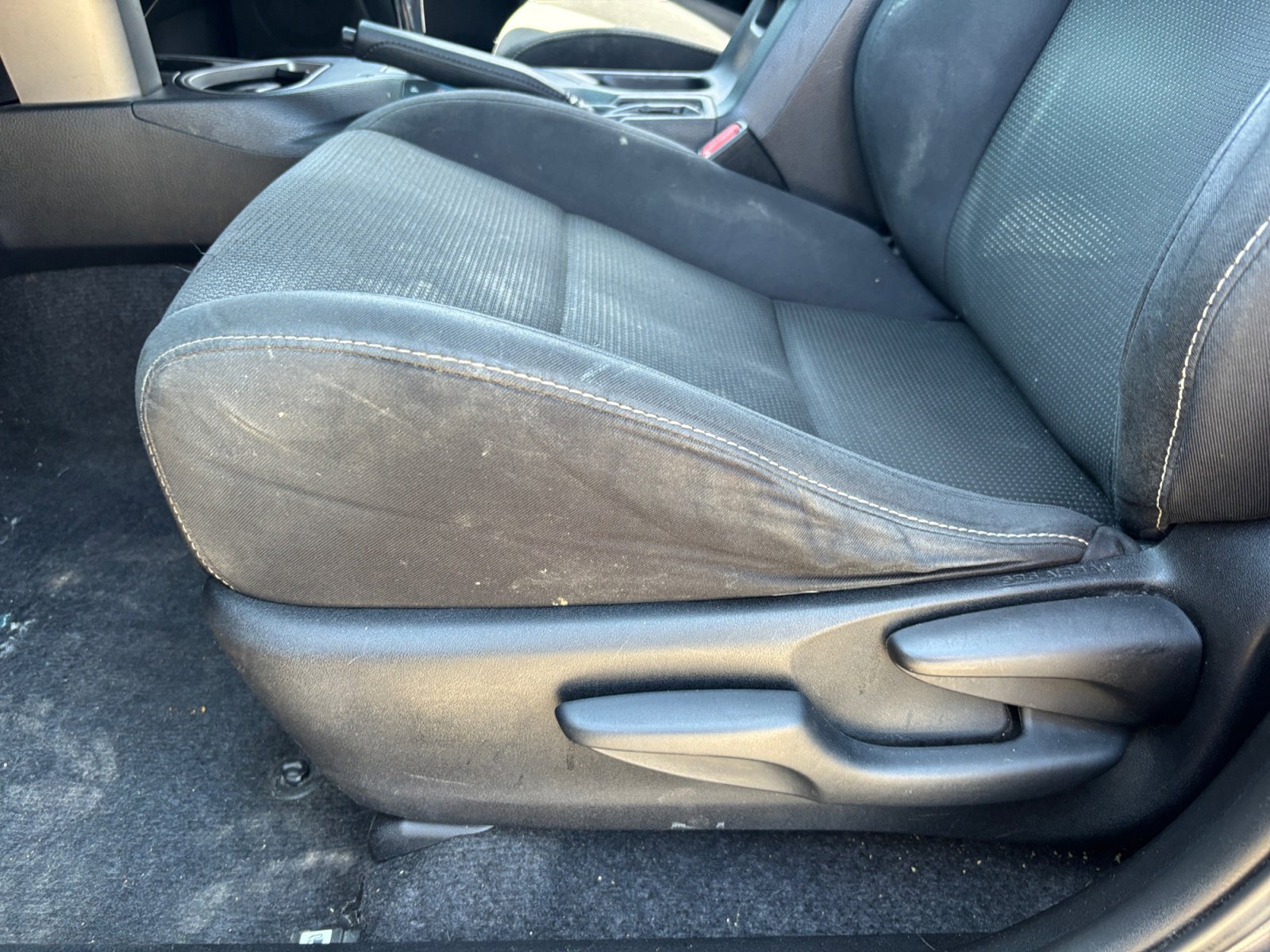 Used 2016 Toyota RAV4 XLE image 13