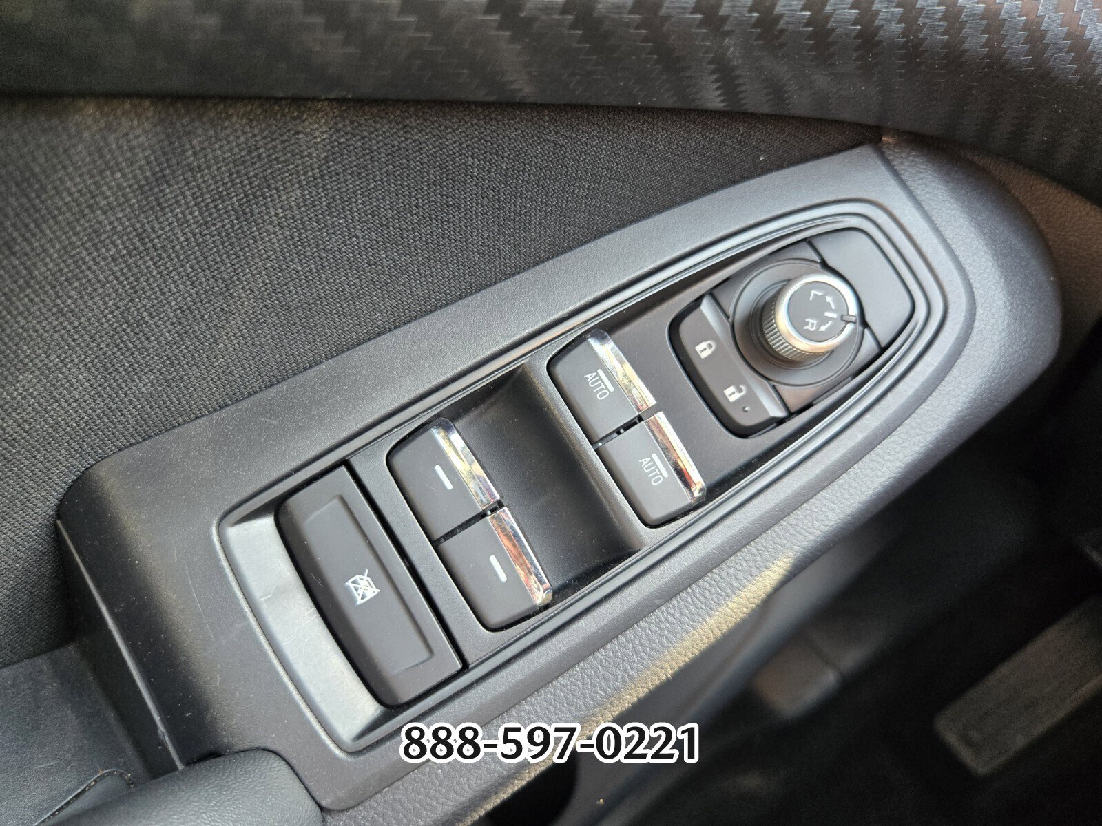 Used 2024 Subaru Ascent Premium w/ Convenience Package image 30