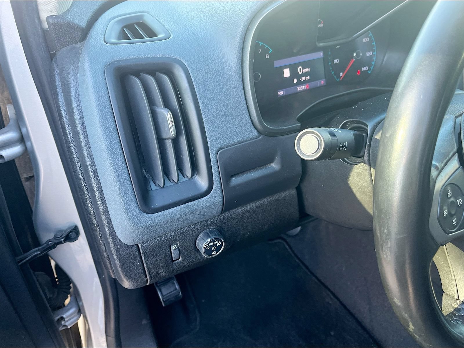 Used 2020 Chevrolet Colorado Z71 RWD image 9