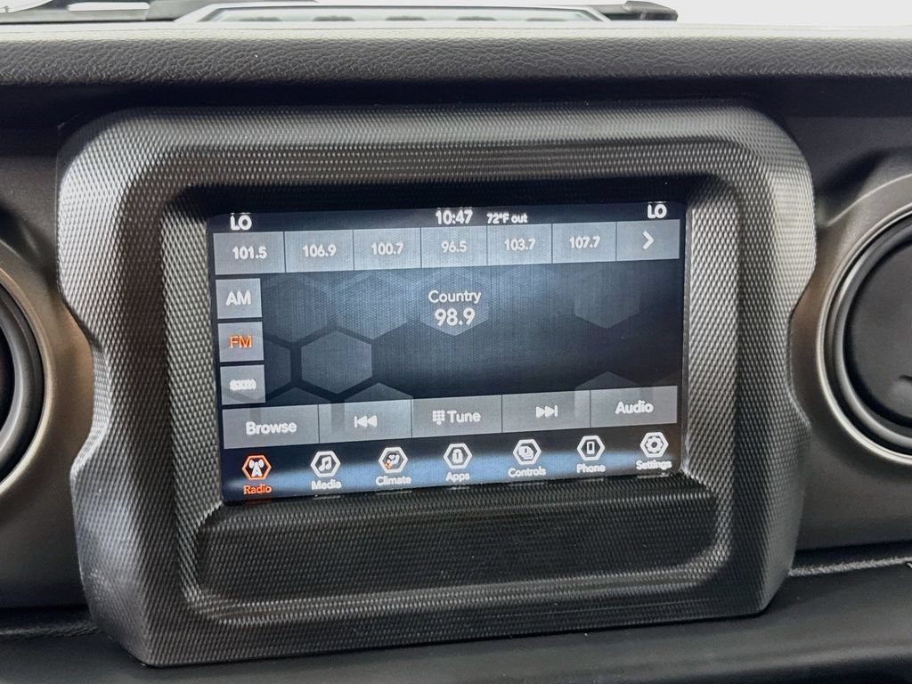 Used 2023 Jeep Wrangler Unlimited AWD/4WD image 28