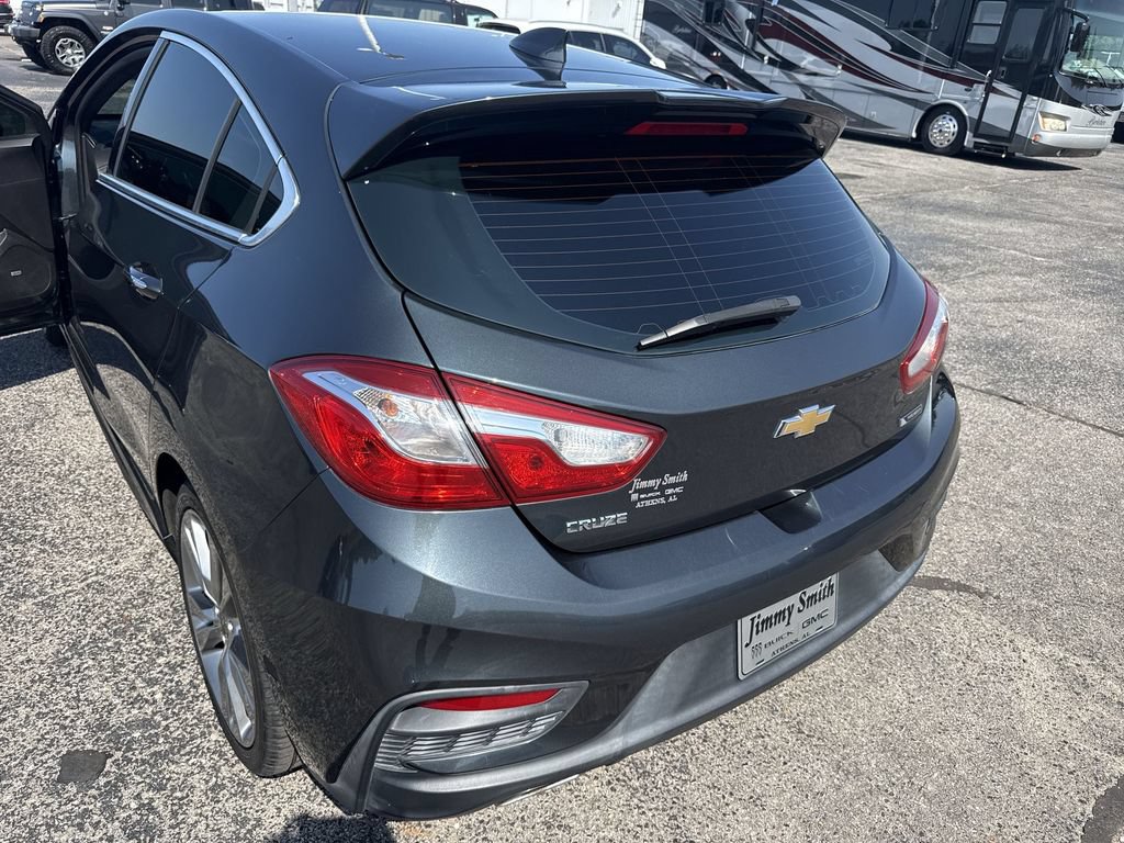 Certified 2017 Chevrolet Cruze Premier FWD image 33