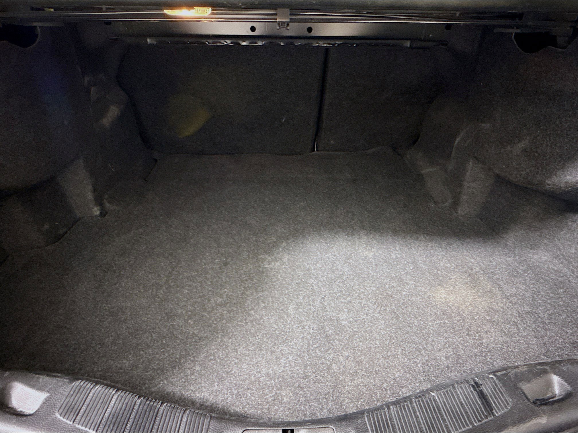 Used 2020 Ford Fusion SE image 35