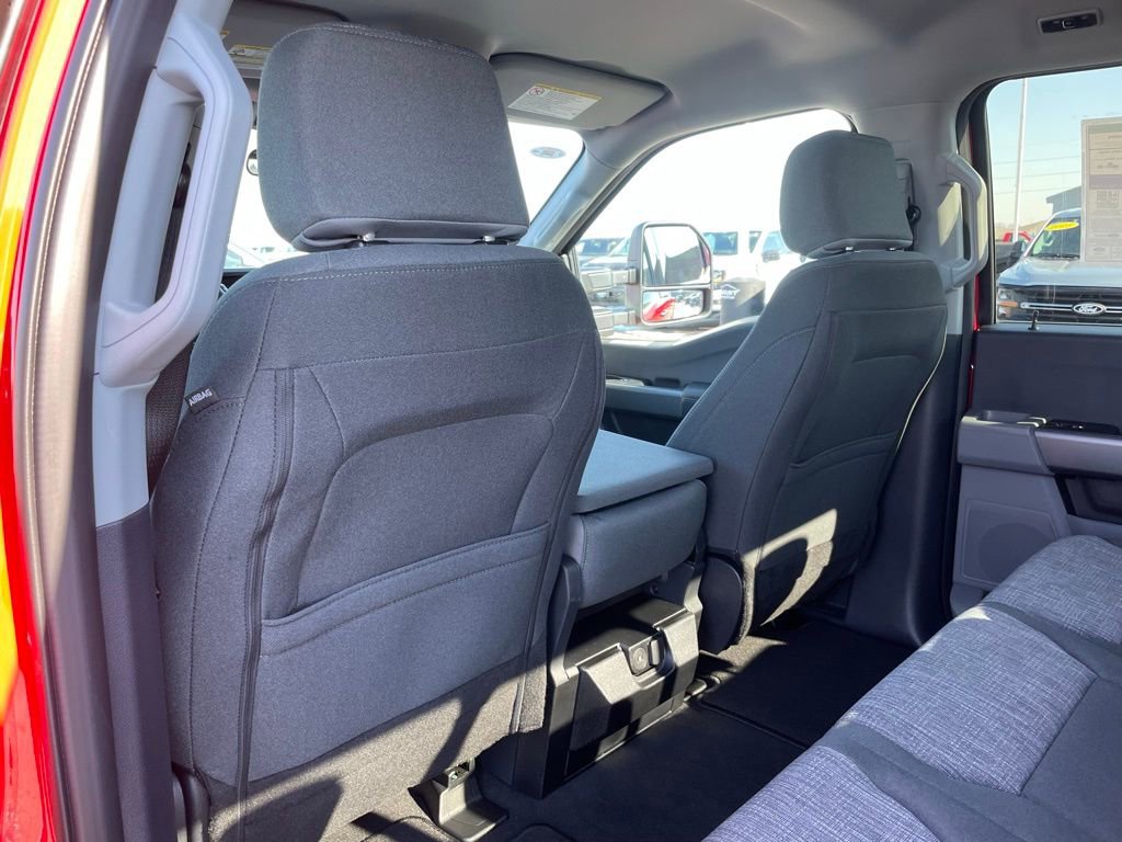 New 2026 Ford F250 XLT w/ FX4 Off-Road Package image 53