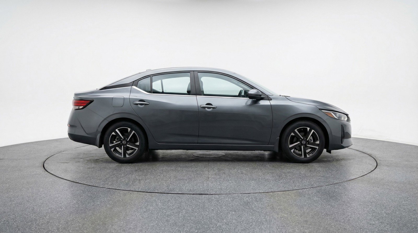 Used 2025 Nissan Sentra SV FWD image 11