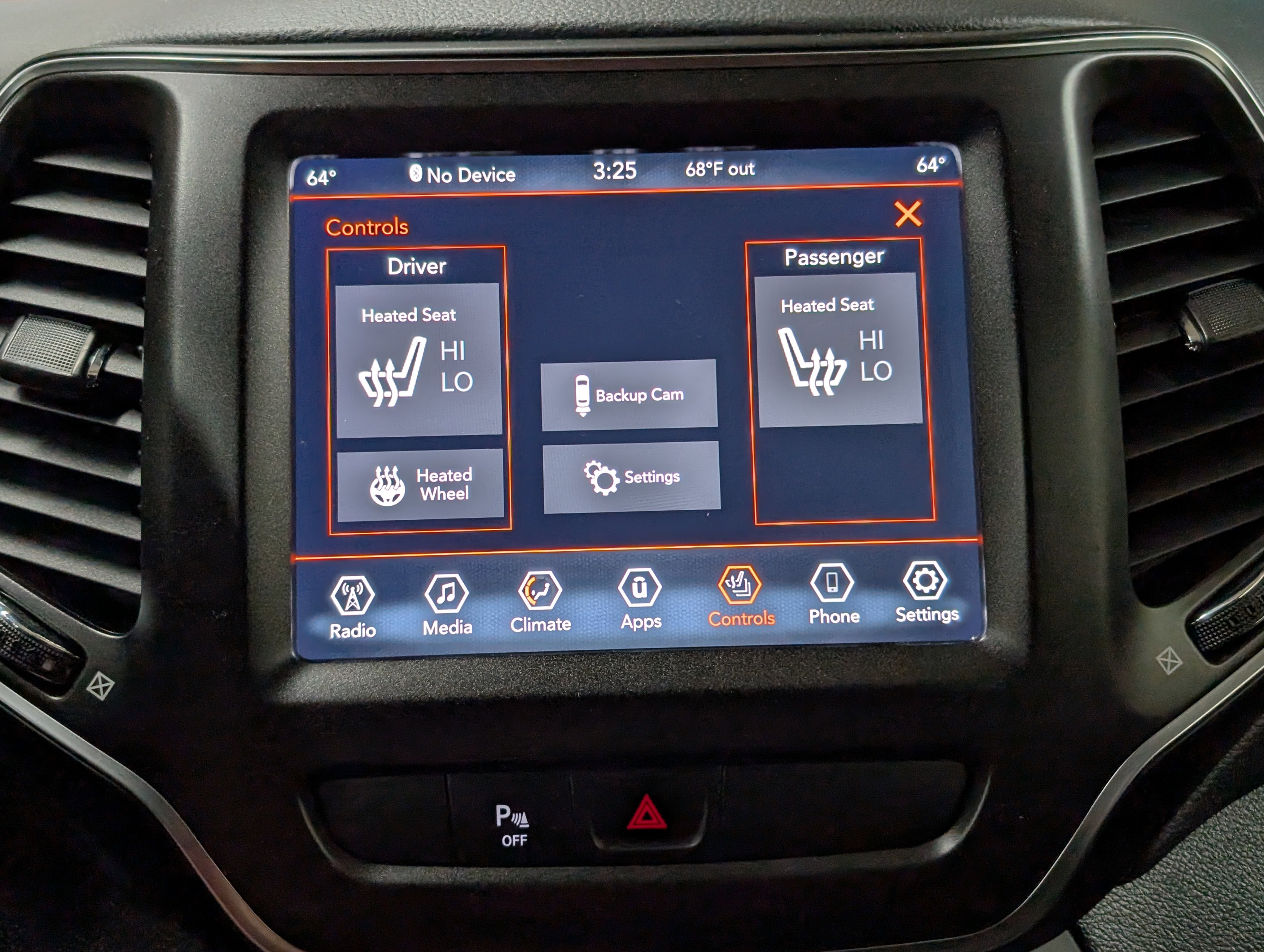 Used 2019 Jeep Cherokee Trailhawk w/ Comfort/Convenience Group image 14