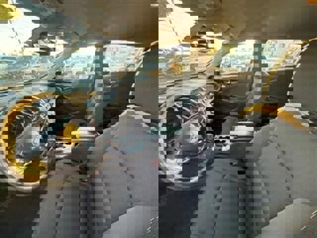 Used 2022 Chevrolet Malibu LT image 16