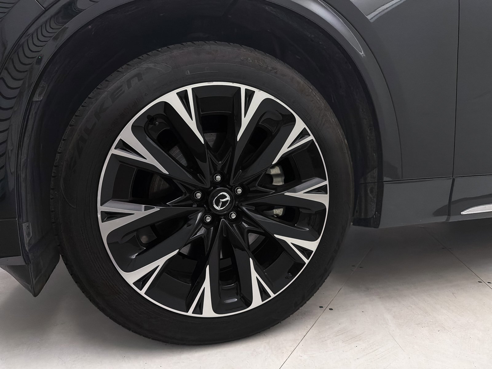 Certified 2025 MAZDA CX-90 3.3 Turbo S w/ Premium Package image 16