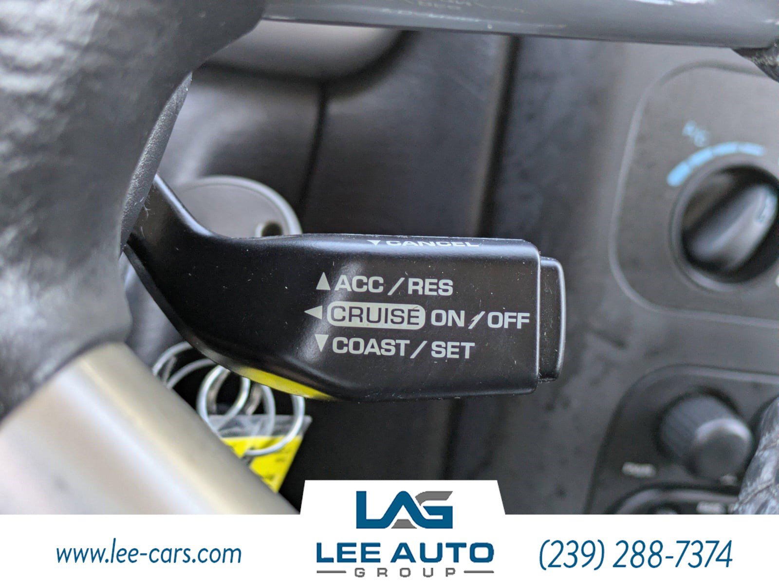 Used 2004 Chrysler PT Cruiser Limited w/ Chrome Accents Group image 24