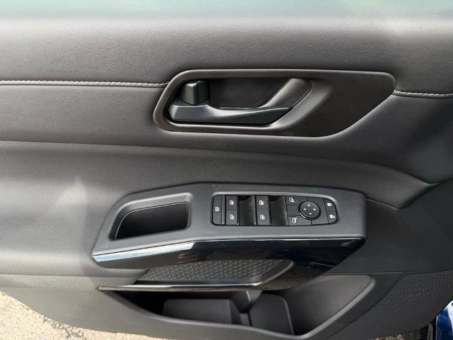 New 2026 Nissan Pathfinder SV image 19