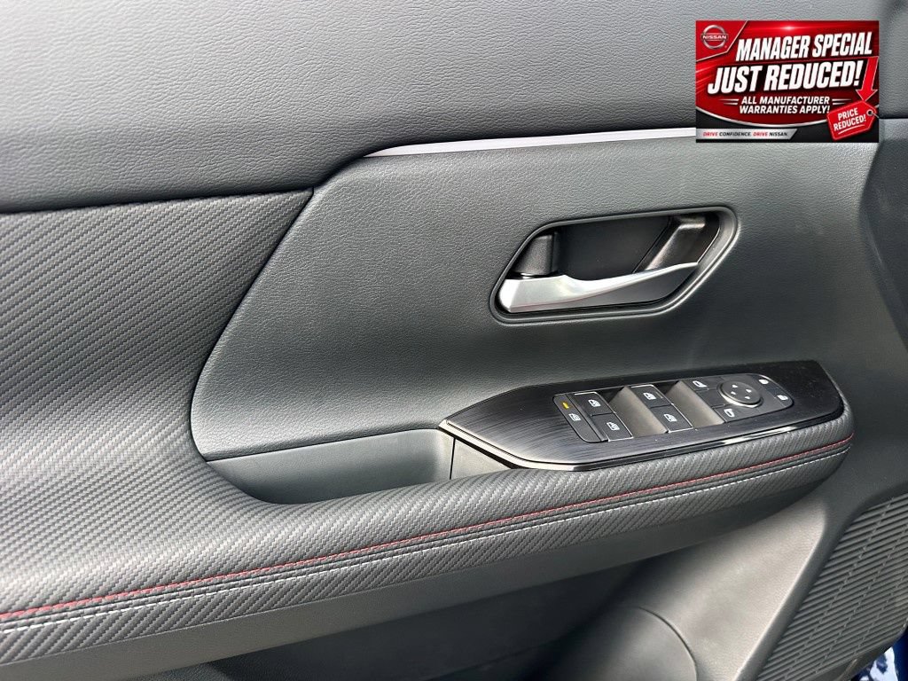 New 2025 Nissan Kicks SR w/ Illumination Package FWD image 29
