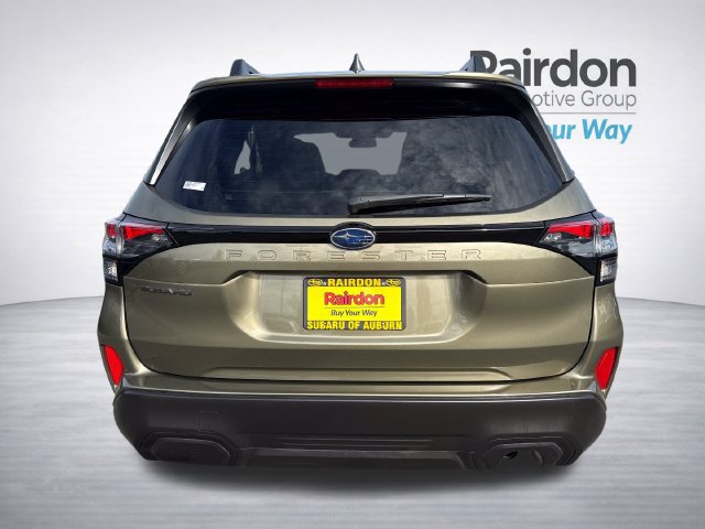 Used 2025 Subaru Forester Premium AWD/4WD image 6