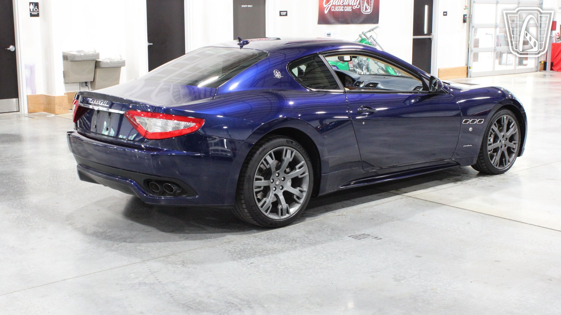 Used 2012 Maserati GranTurismo S RWD image 4
