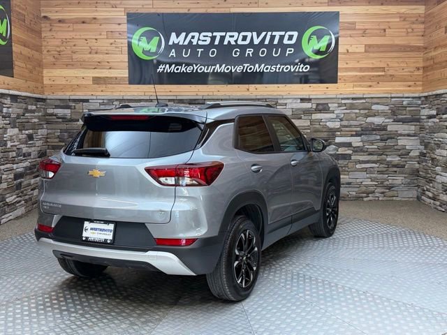 Used 2023 Chevrolet TrailBlazer LT w/ Convenience Package AWD/4WD image 9