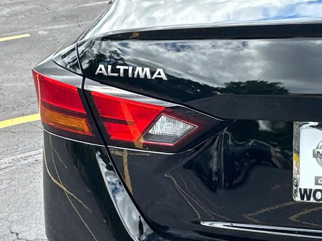 New 2026 Nissan Altima 2.5 SV AWD/4WD image 12