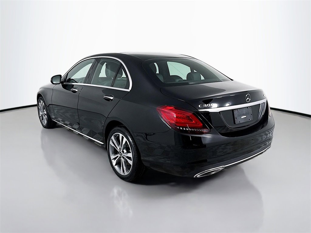 Used 2021 Mercedes-Benz C 300 4MATIC Sedan image 3