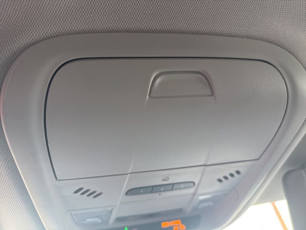 Used 2020 Buick Enclave Premium image 26