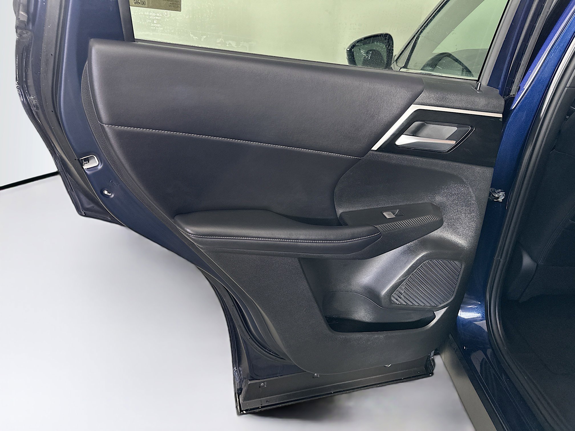 Used 2024 Mitsubishi Outlander SE image 27