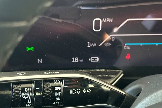 New 2025 Cadillac Escalade IQ Sport 1 w/ LPO, ONYX Package image 27