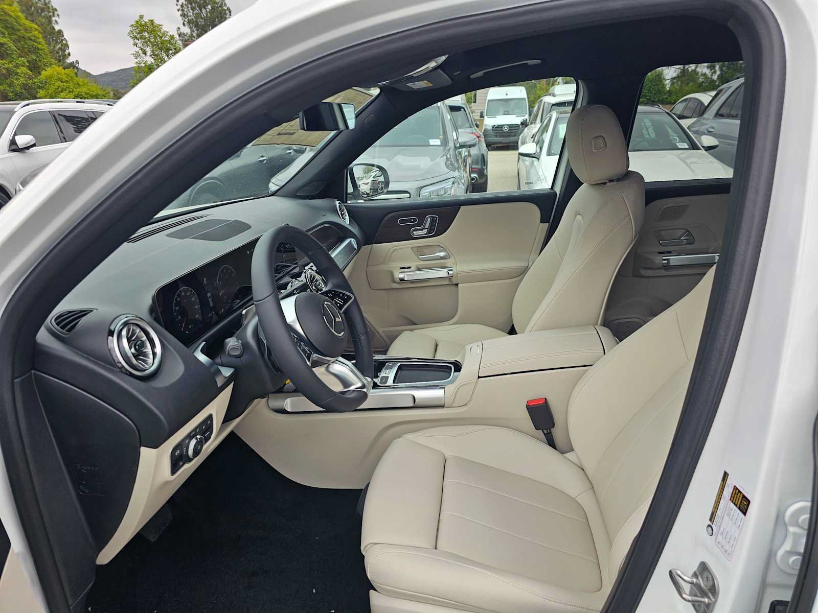 New 2026 Mercedes-Benz GLB 250 image 20