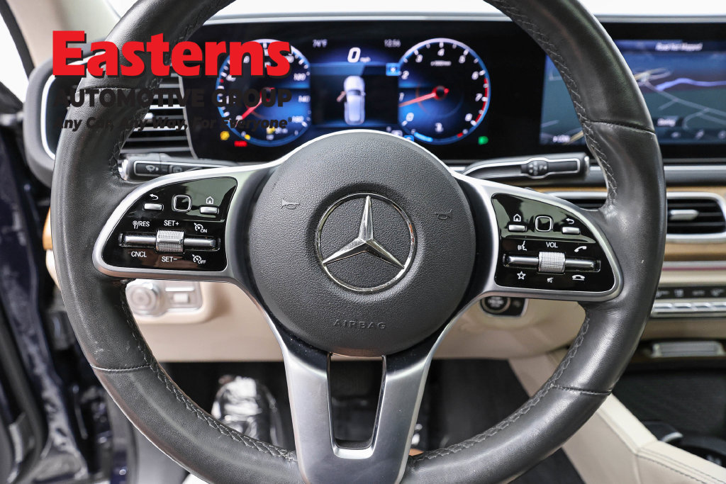 Used 2020 Mercedes-Benz GLE 350 4MATIC w/ Premium Package image 12