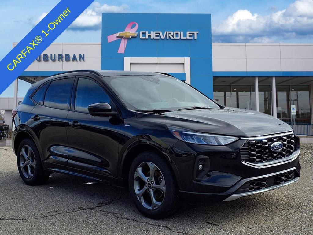 Used 2023 Ford Escape ST-Line Select w/ Tech Pack #2 image 3