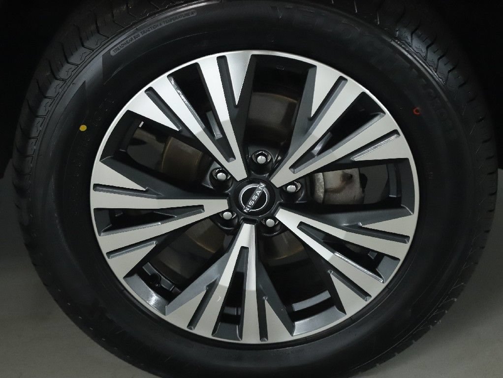 Certified 2023 Nissan Rogue SV AWD/4WD image 10