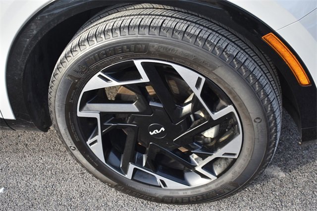 Certified 2023 Kia Sportage SX image 11