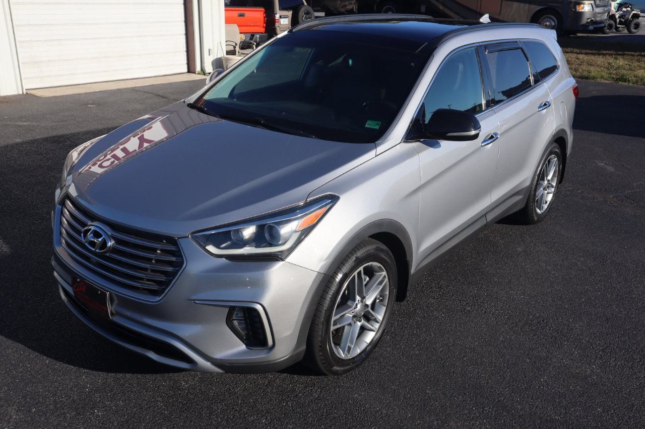 Used 2017 Hyundai Santa Fe AWD w/ SE Ultimate Tech Package 03 image 11