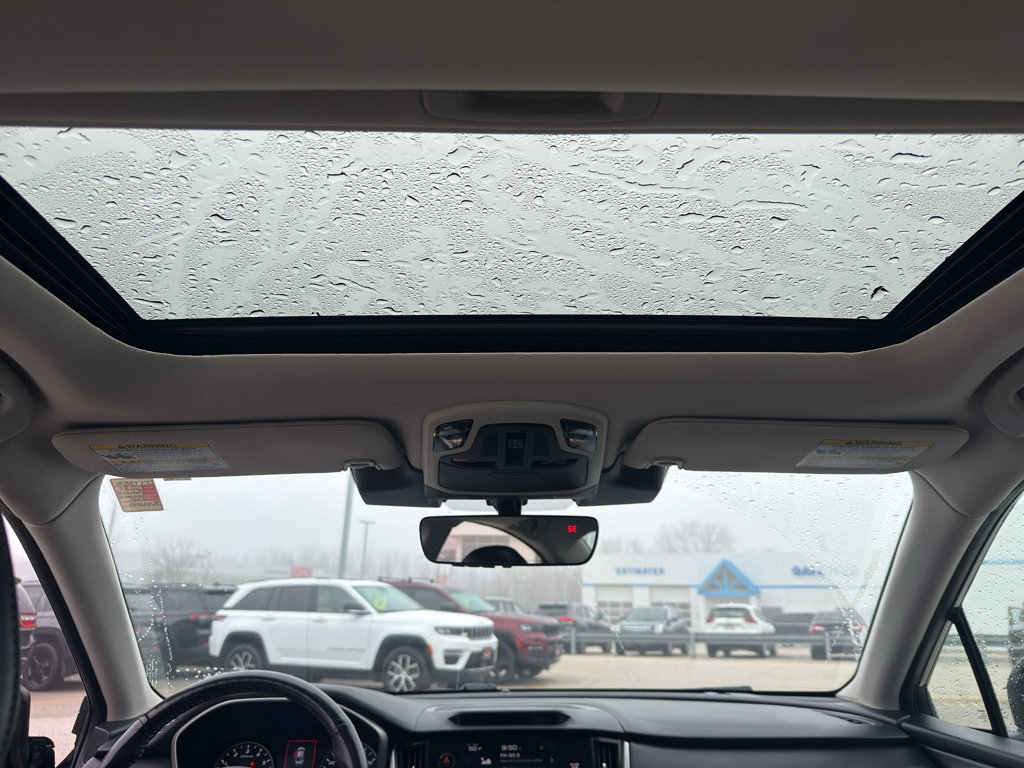 Used 2024 Subaru Legacy Limited image 30