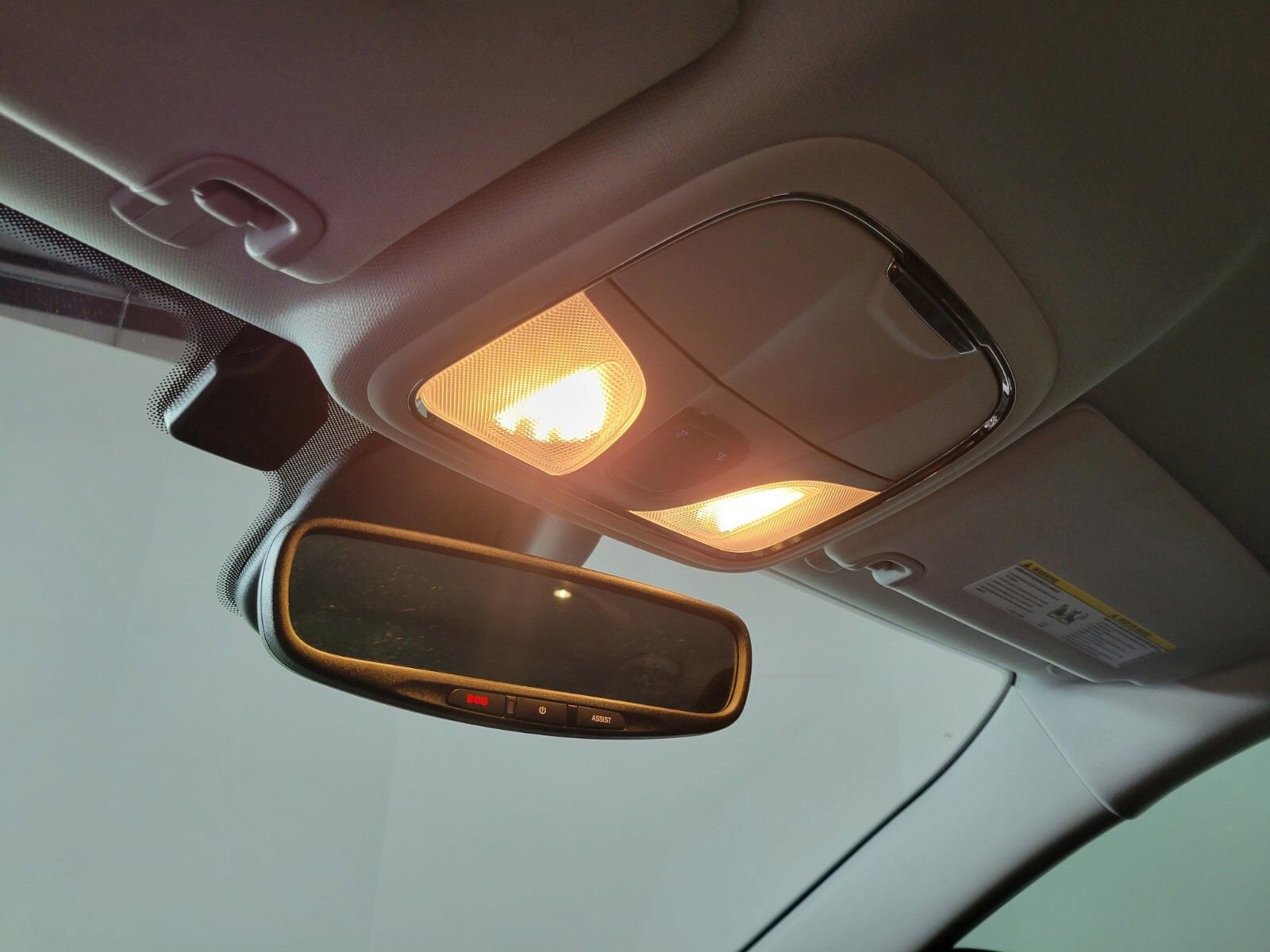 Used 2022 Jeep Cherokee Trailhawk w/ Sound & Nav Group image 18