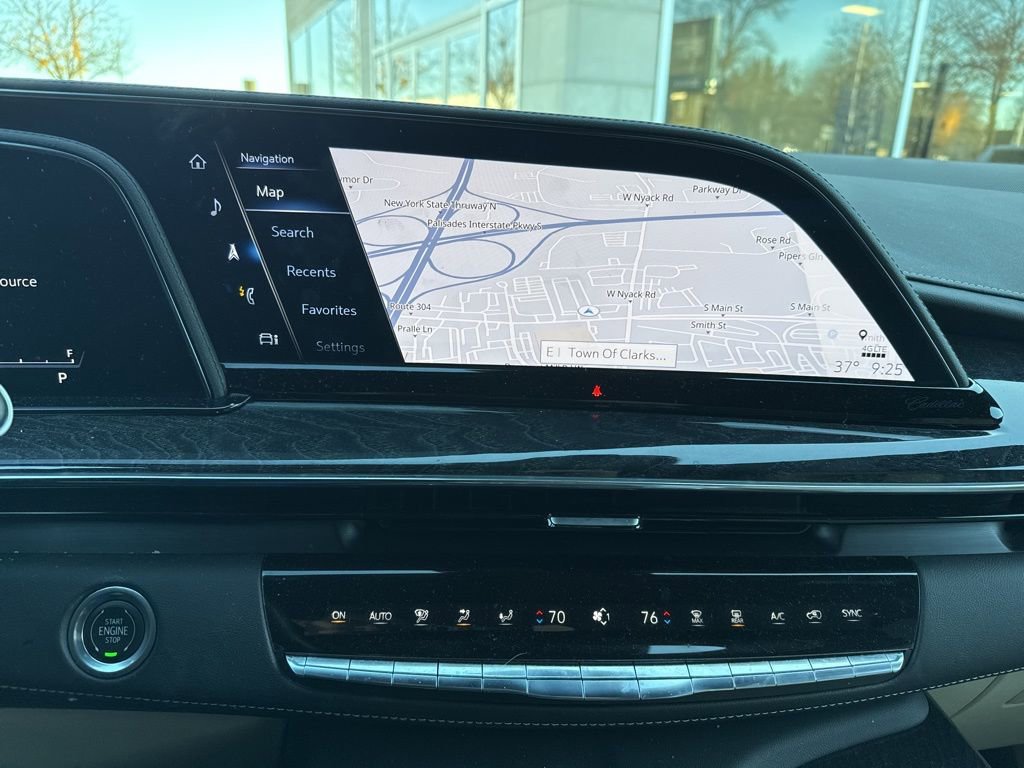 Used 2023 Cadillac Escalade Premium Luxury image 7