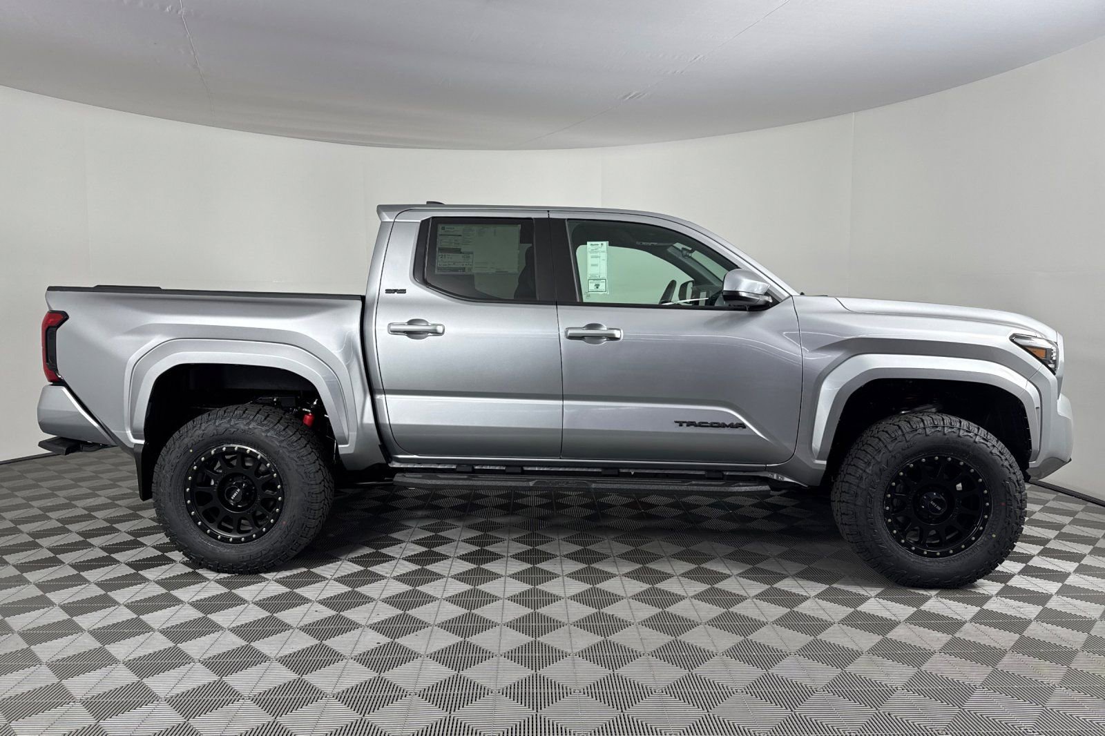New 2025 Toyota Tacoma SR5 image 3