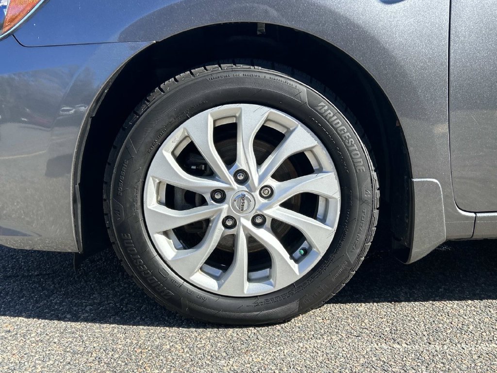 Used 2019 Nissan Sentra SV FWD image 9