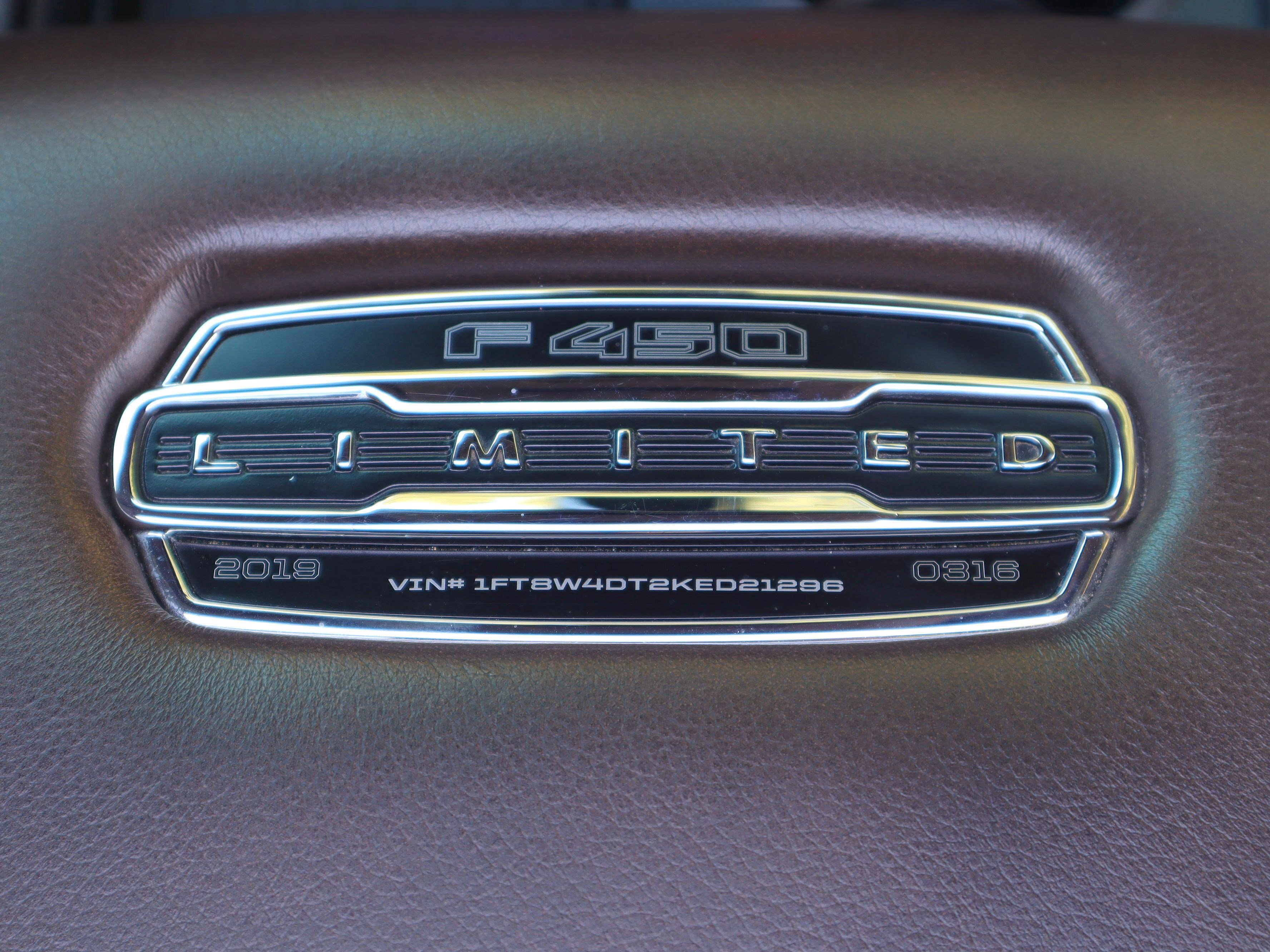 Used 2019 Ford F450 Limited image 21