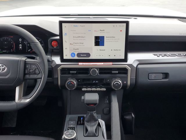 Used 2025 Toyota Tacoma TRD Off-Road image 26