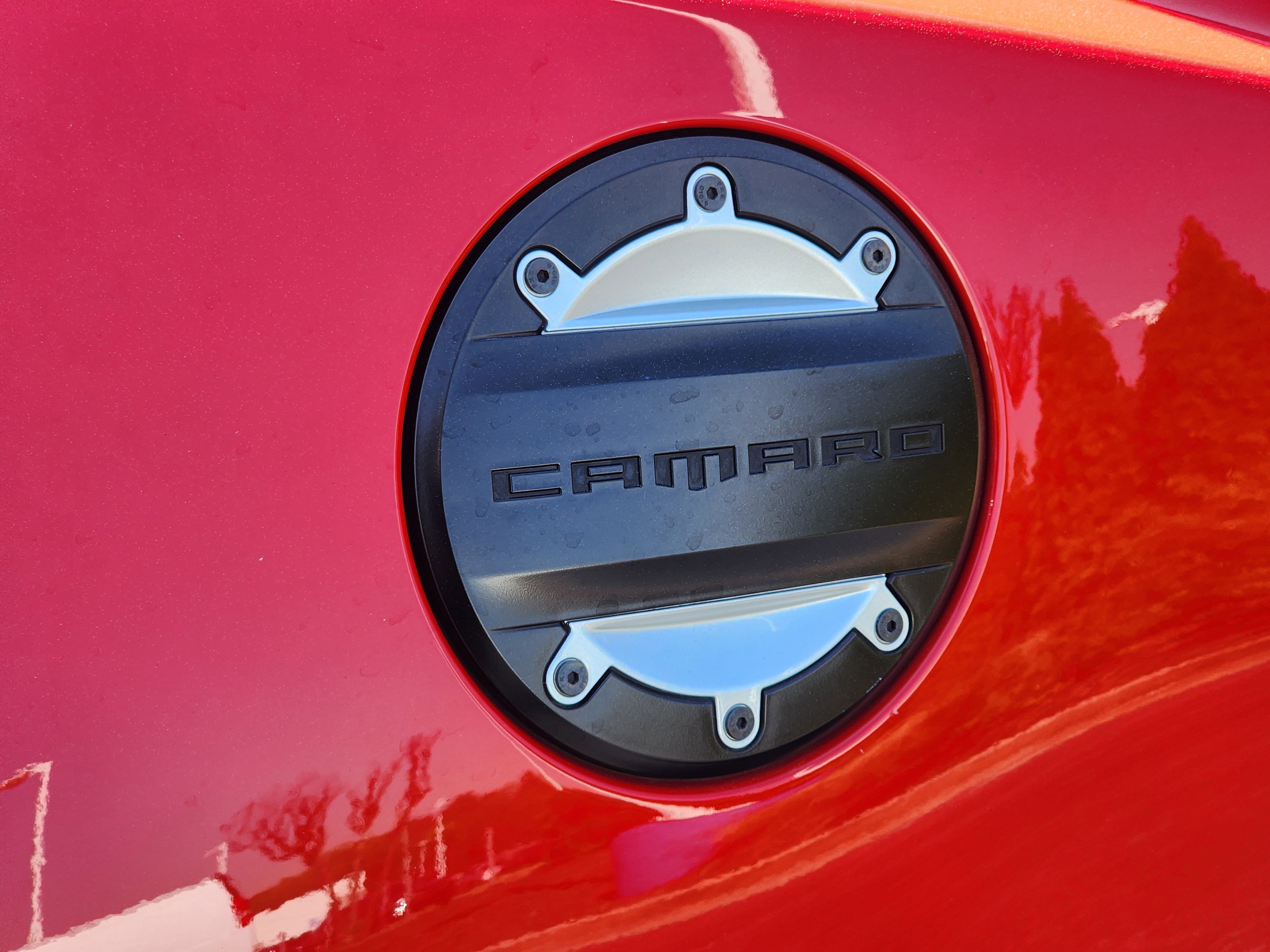 Used 2022 Chevrolet Camaro LT w/ Technology Package RWD image 12
