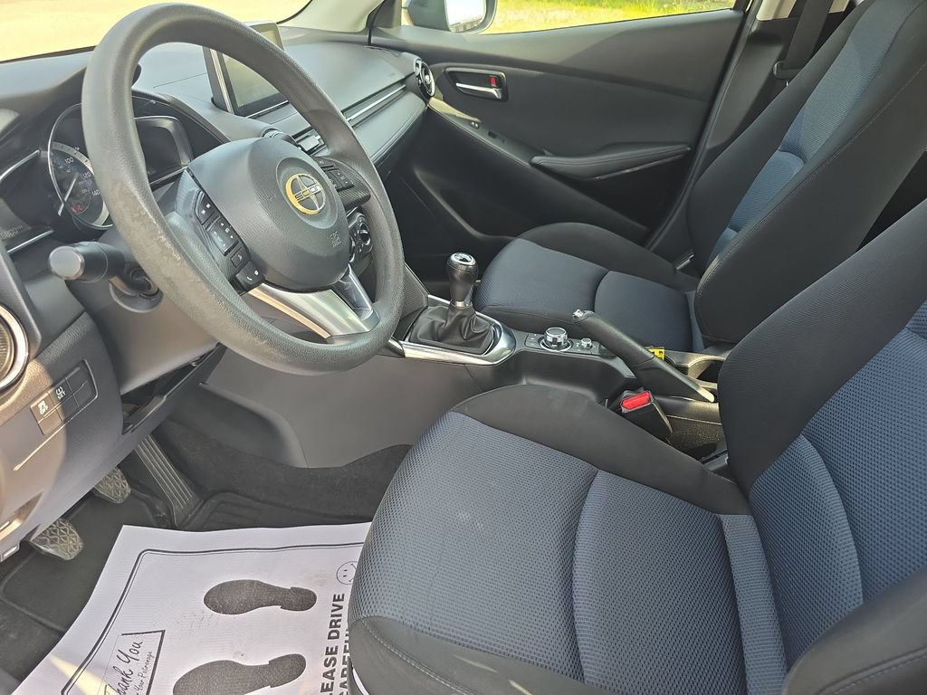 Used 2016 Scion iA FWD image 13