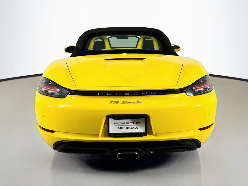 Used 2018 Porsche 718 Boxster RWD image 10
