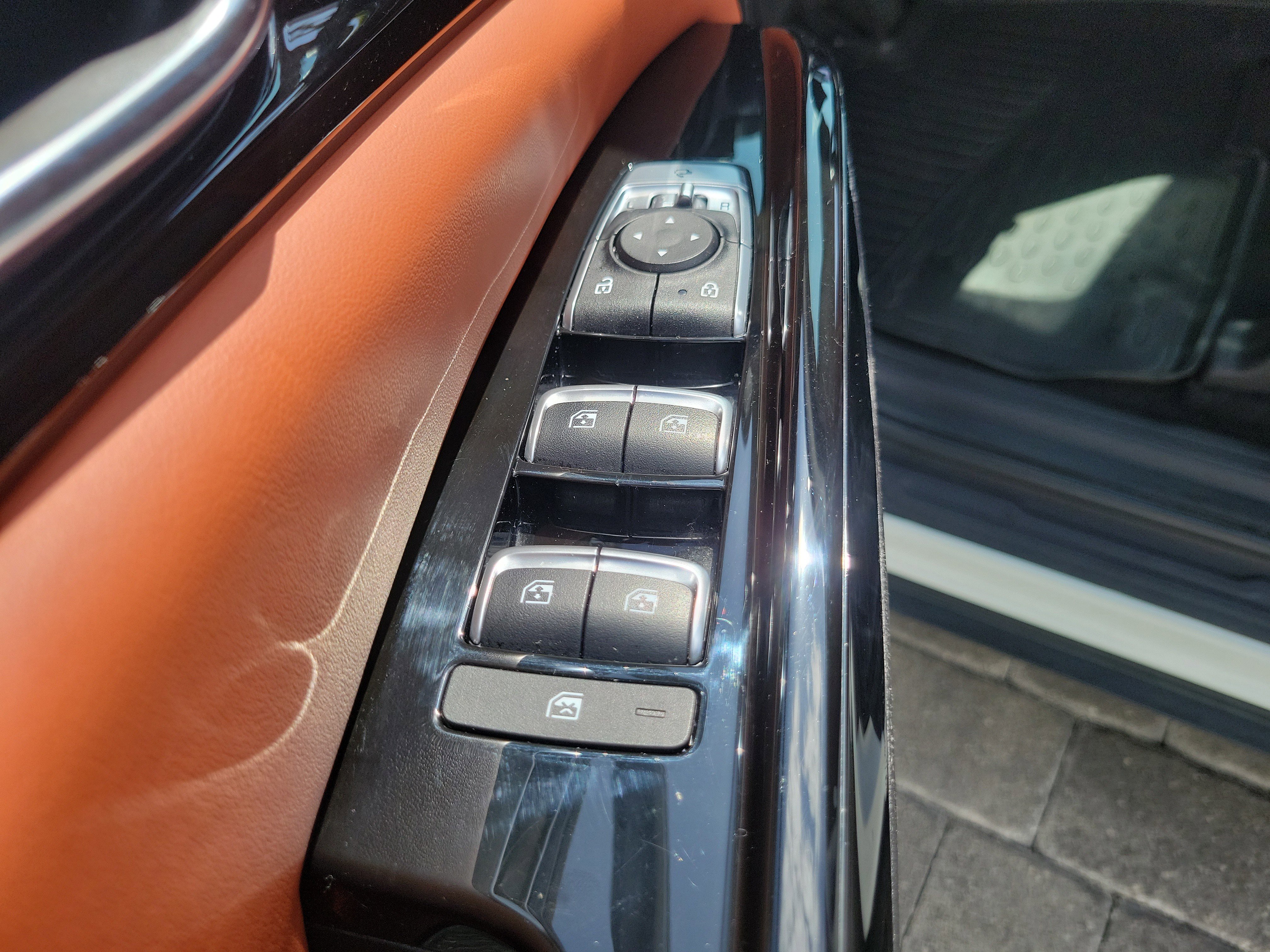 Used 2024 Kia Carnival SX Prestige FWD image 18