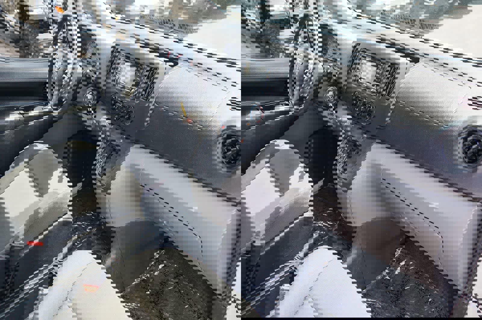 Used 2018 Nissan NV200 S w/ Cruise Control Package image 10