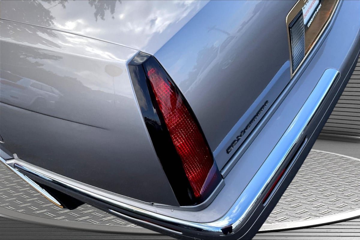 Used 1996 Cadillac Eldorado FWD image 21