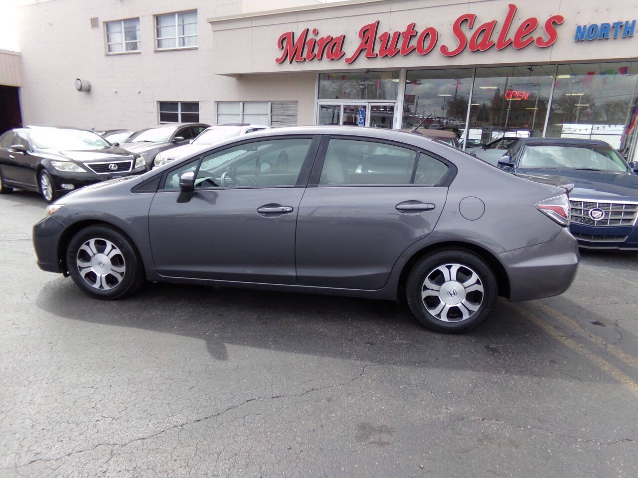 Used 2015 Honda Civic Hybrid Sedan image 6
