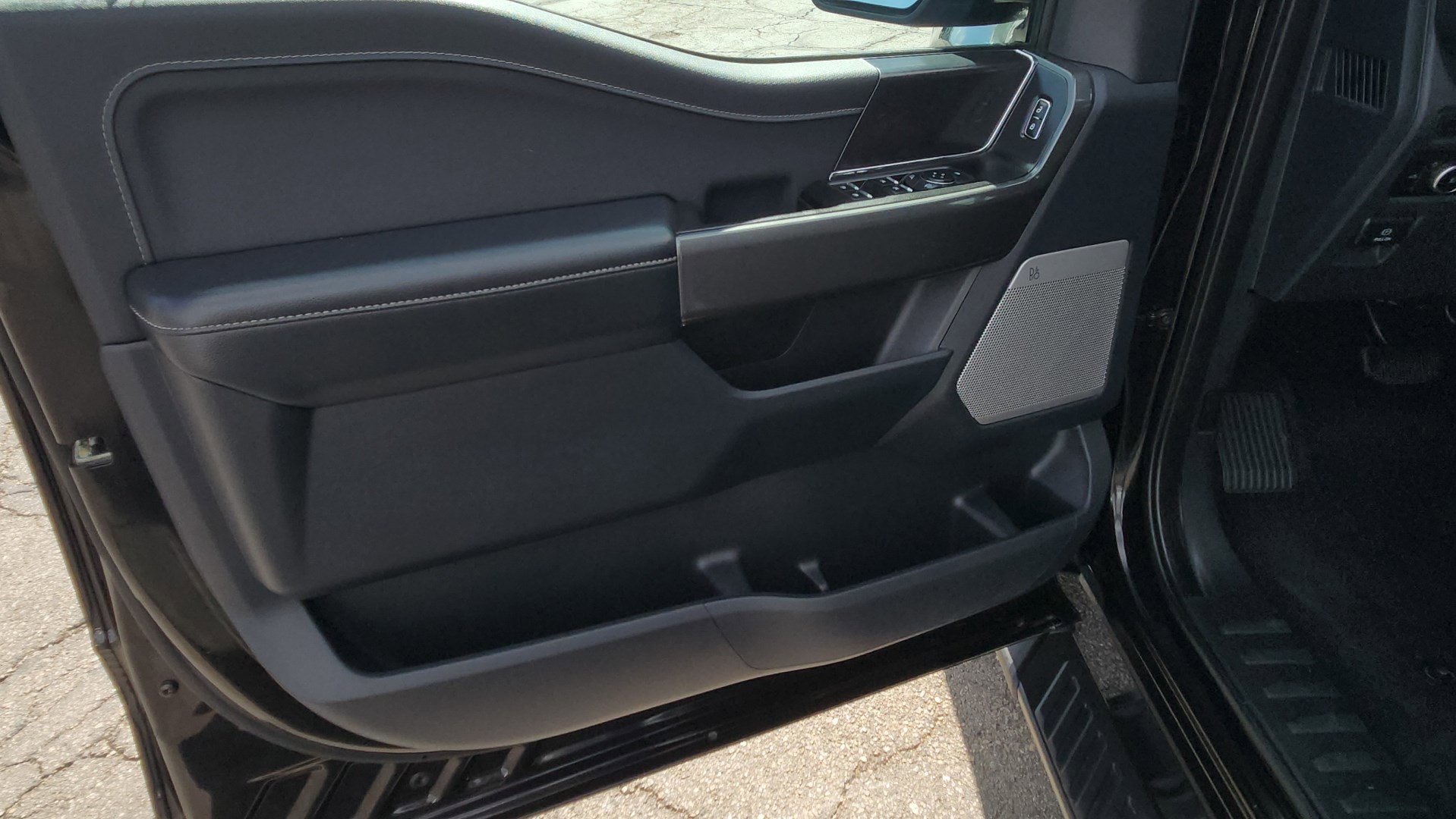 Certified 2023 Ford F150 XLT w/ Equipment Group 302A High AWD/4WD image 23