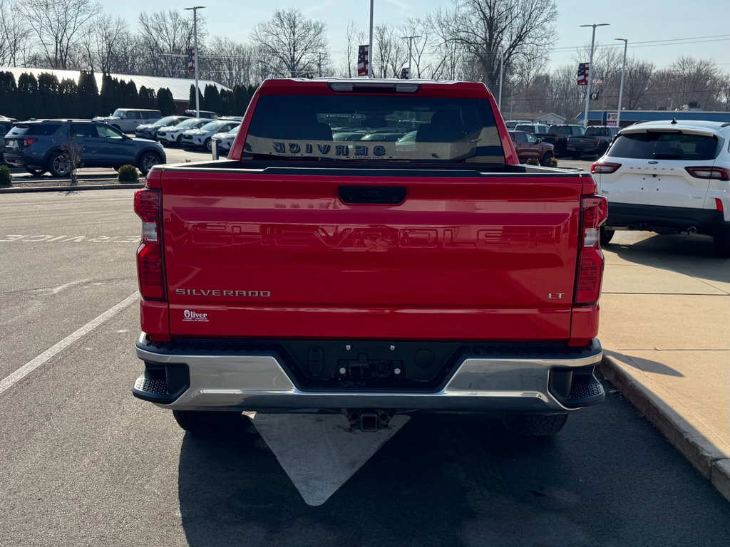 Used 2023 Chevrolet Silverado 1500 LT AWD/4WD image 8