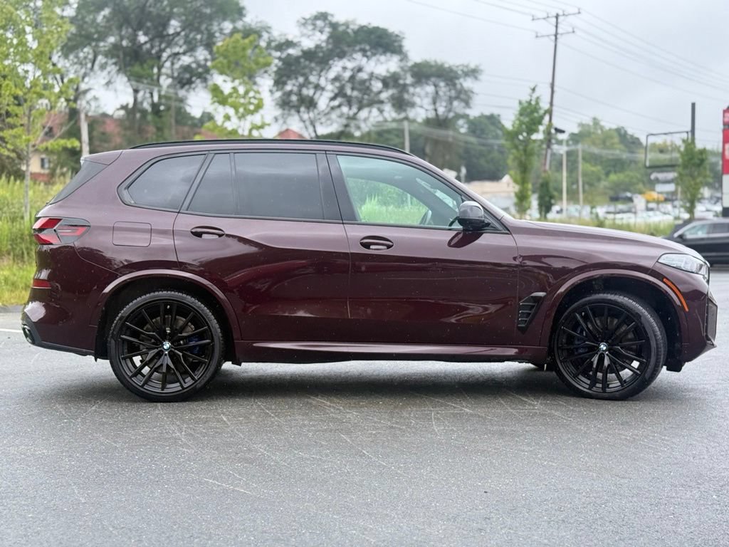 Certified 2024 BMW X5 M60i AWD/4WD image 7