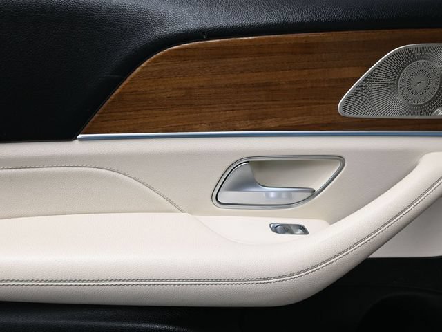 Used 2021 Mercedes-Benz GLE 350 w/ Premium Package image 9