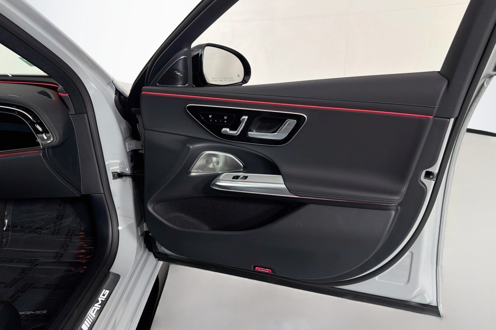New 2026 Mercedes-Benz E 53 AMG e 4MATIC Sedan image 23
