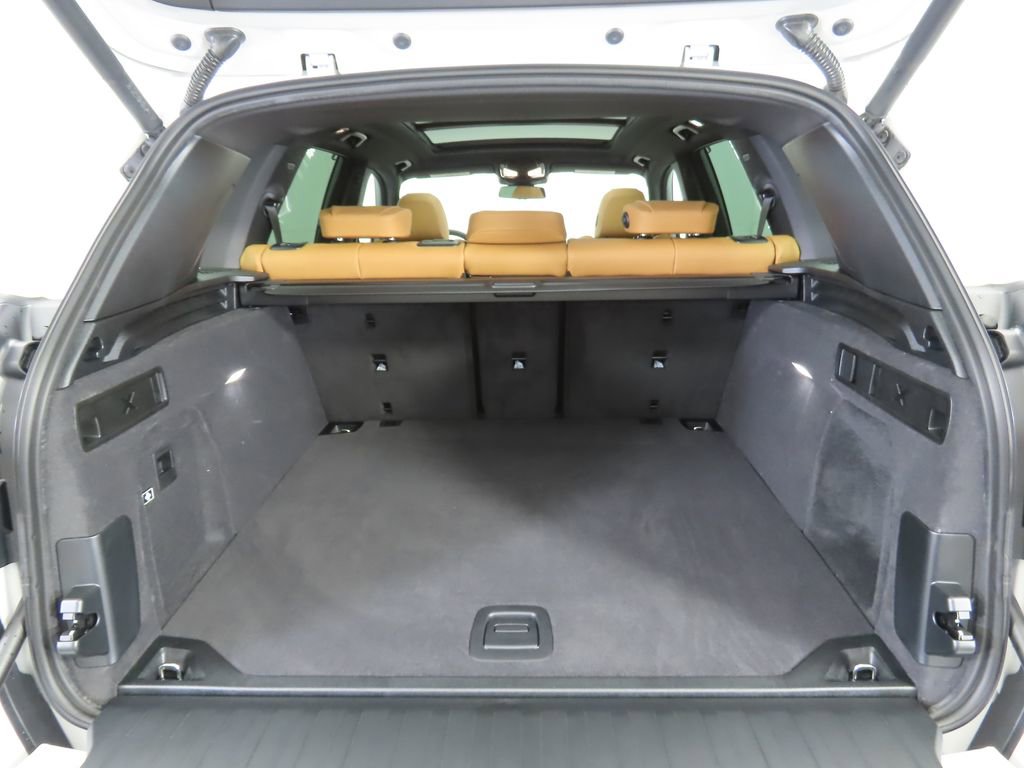 New 2026 BMW X5 xDrive40i w/ M Sport Package image 28