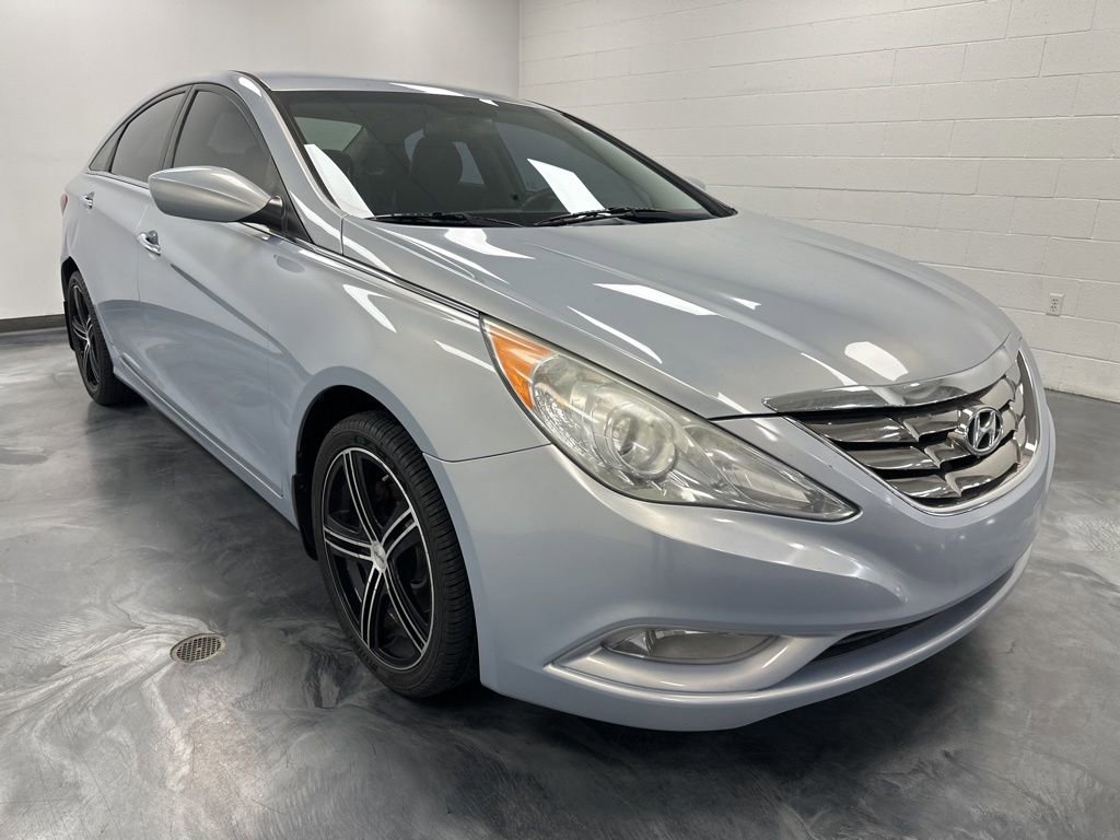 Used 2013 Hyundai Sonata SE image 4