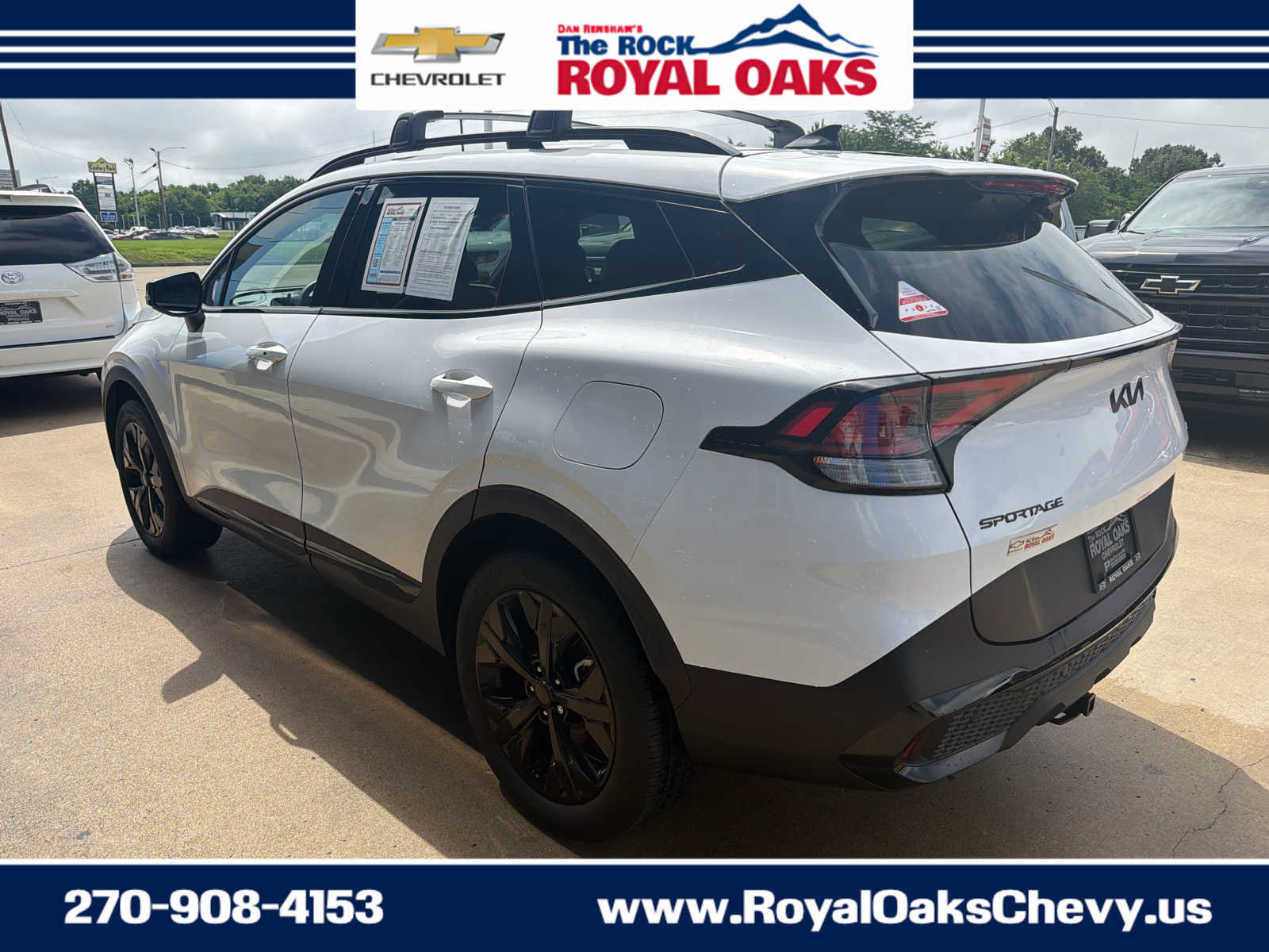 Used 2025 Kia Sportage X-Line AWD/4WD image 3